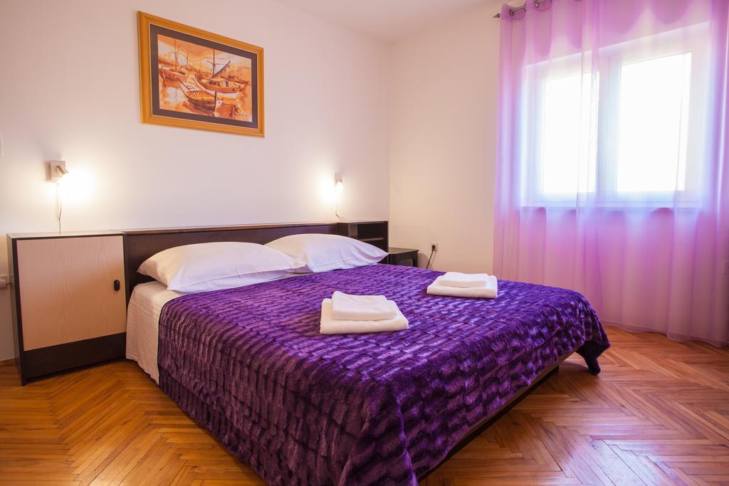 Apartman Petra Cres Exteriör bild